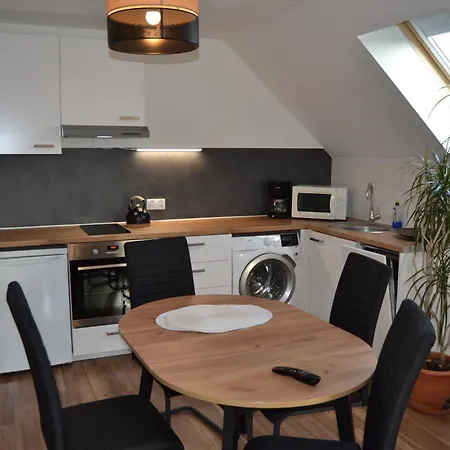 - Aurora Nad Morzem W Dziwnowku