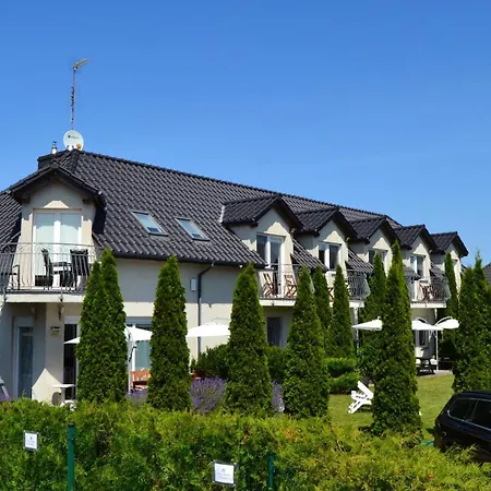 - Aurora Nad Morzem W Dziwnowku Дзивновек