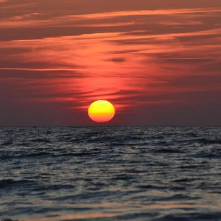 - Aurora Nad Morzem W Dziwnowku